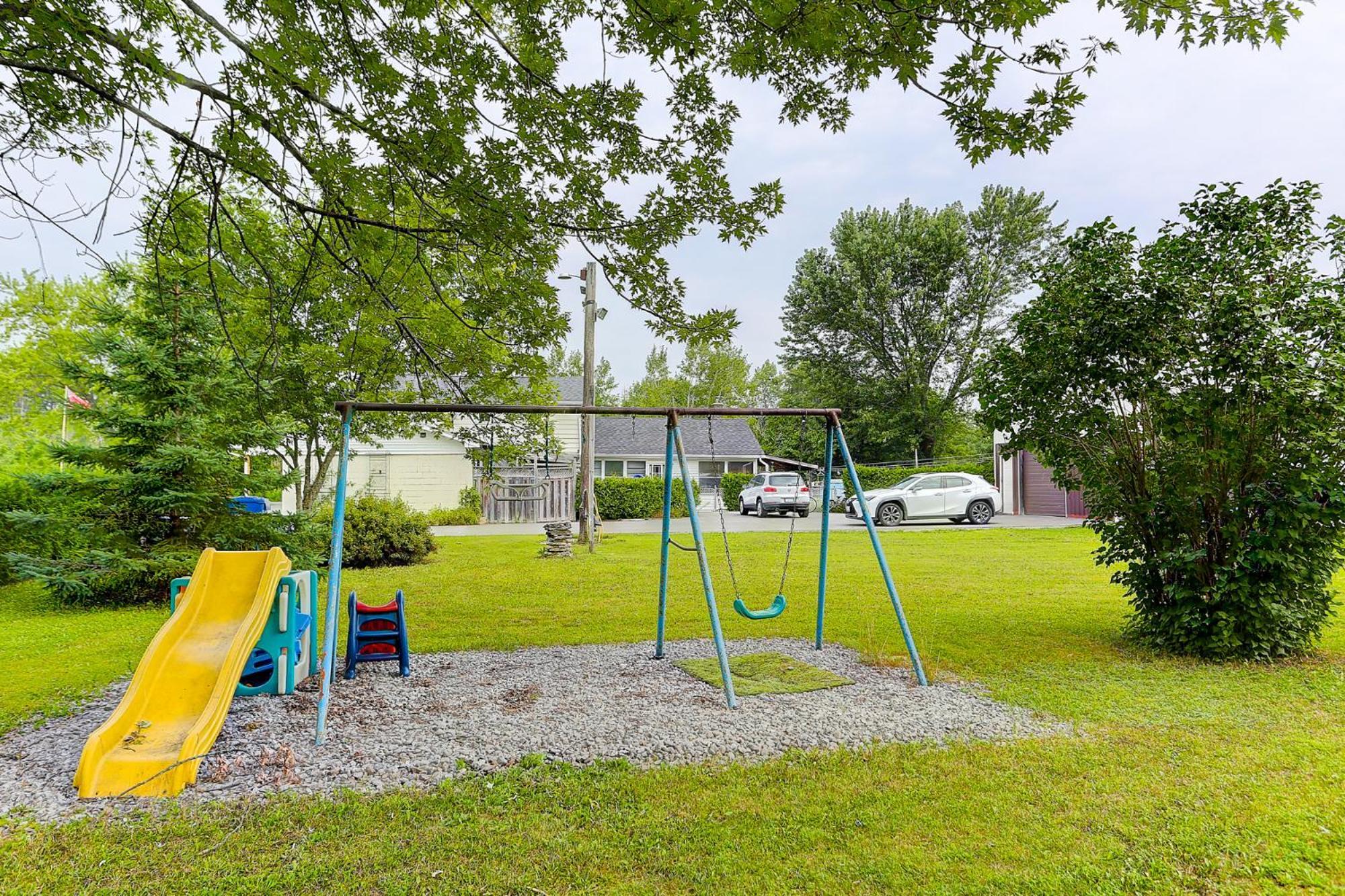 Stone Fountain Motel Fenelon Falls ภายนอก รูปภาพ