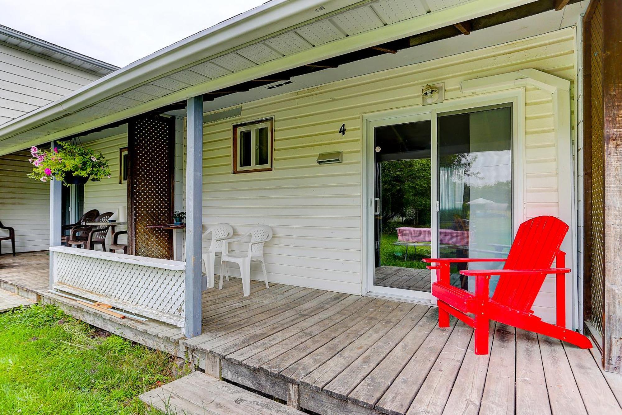 Stone Fountain Motel Fenelon Falls ห้อง รูปภาพ